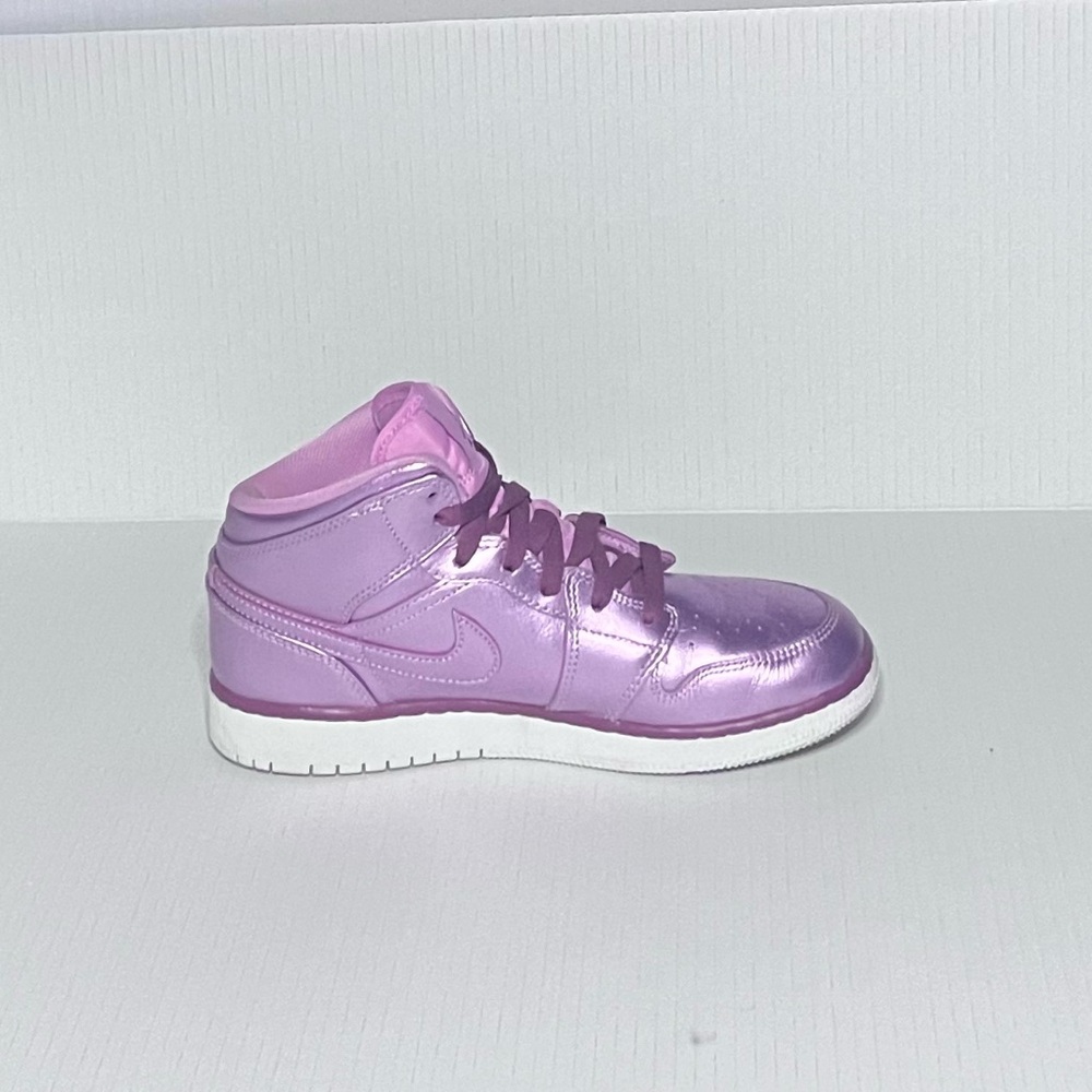 Nike Air Jordan High Top Sneakers - Picture 12 of 15